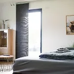 2 Bedroom Guest With Terrace Appartement *