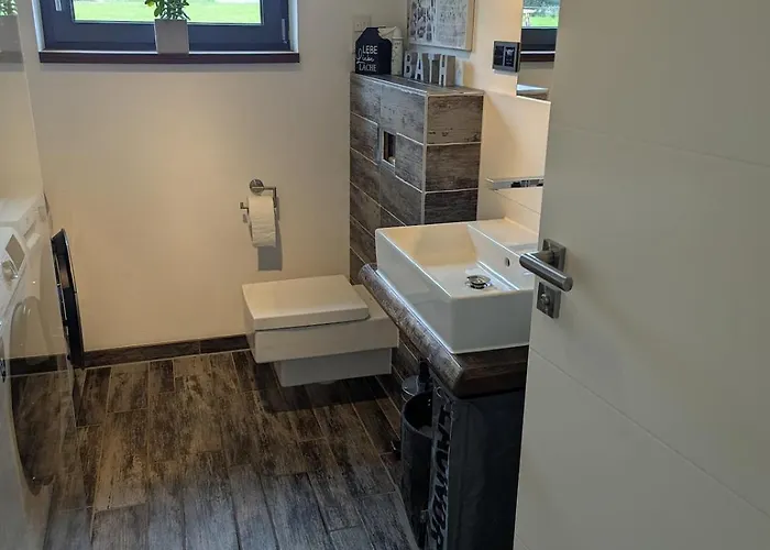 Apartmán 2 Bedroom Guest With Terrace Becheln